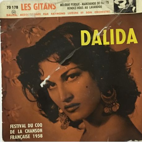 Dalida Accompagnée Par Raymond Lefèvre Et Son Orchestre* ‎– Les Gitans